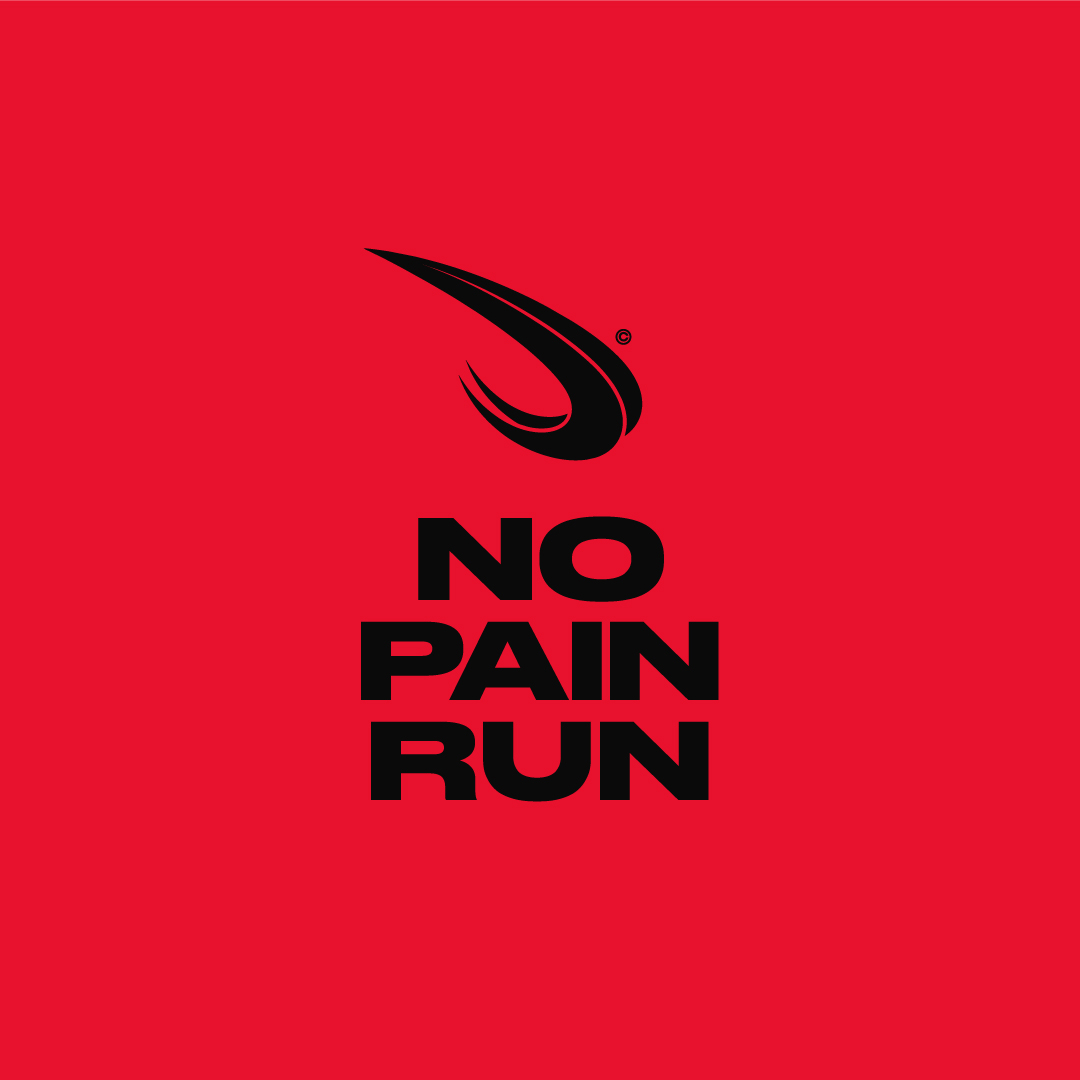 เครื่องหมาย DASH และข้อความ No Pain Run บนพื้นแดง