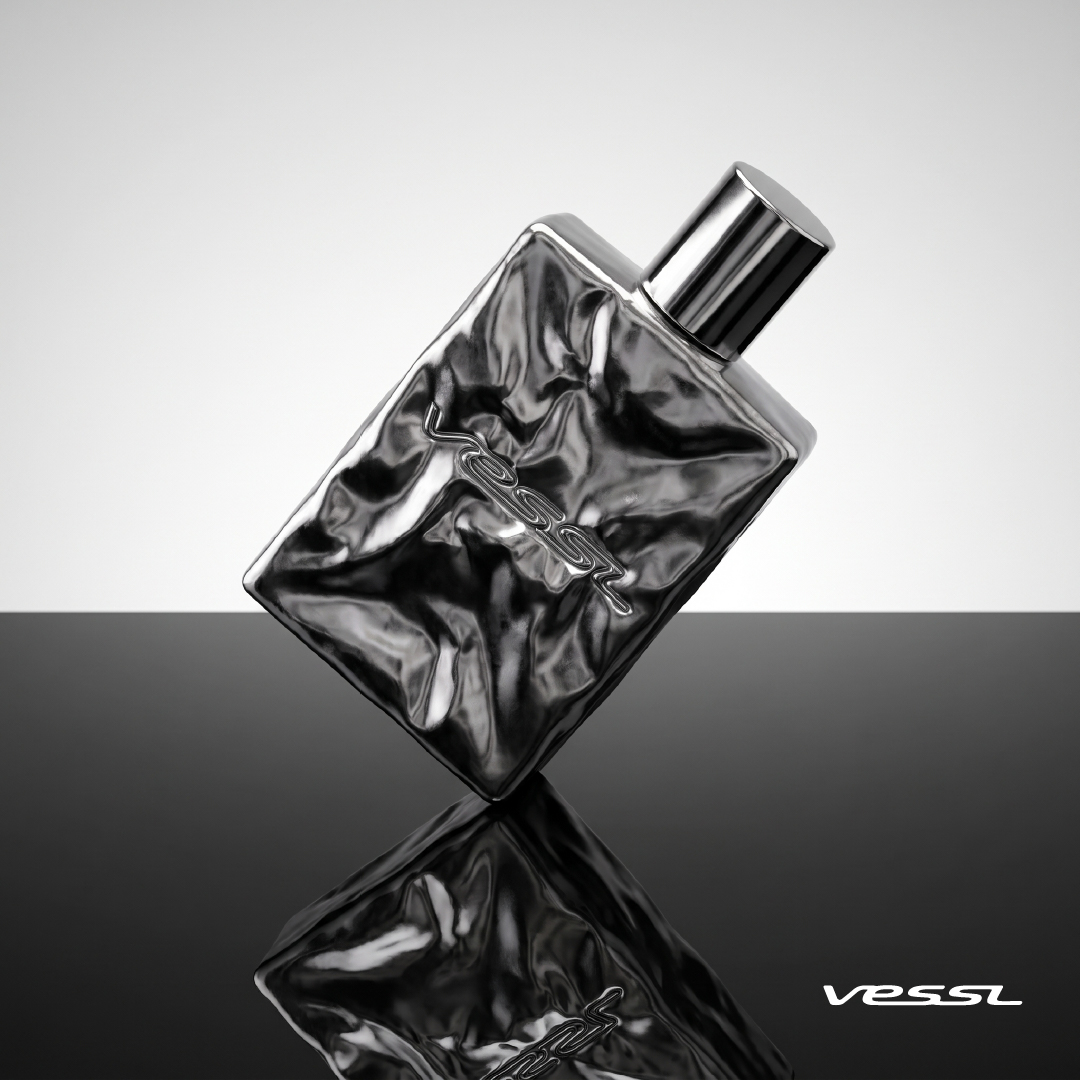 ขวดน้ำหอม VESSL ผิว liquid chrome